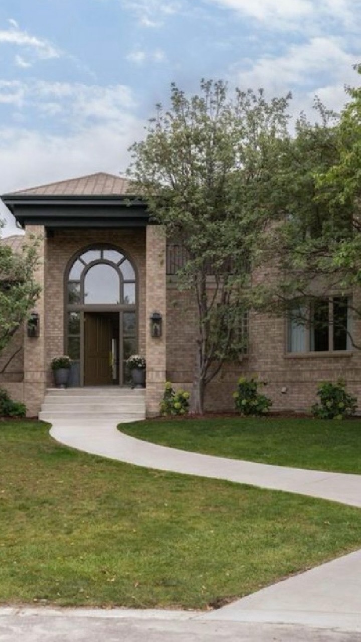 Laura tours a Fort Collins home. Listing courtesy of Christine Motschall and Kaitlyn Motschall, RE/MAX Alliance-Loveland.